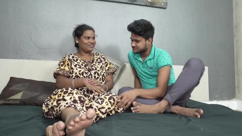 Thumbnail for  Desi Bhabhi Nude Body Teasing Her Brother-In-Law's Dick