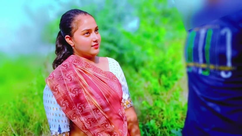 Thumbnail for Desi village maid fucked by boss for more money outdoor jungle sex